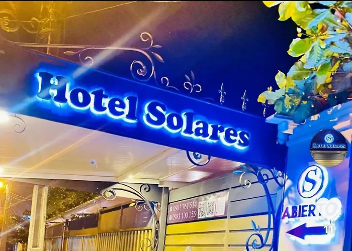 Hotel Solares